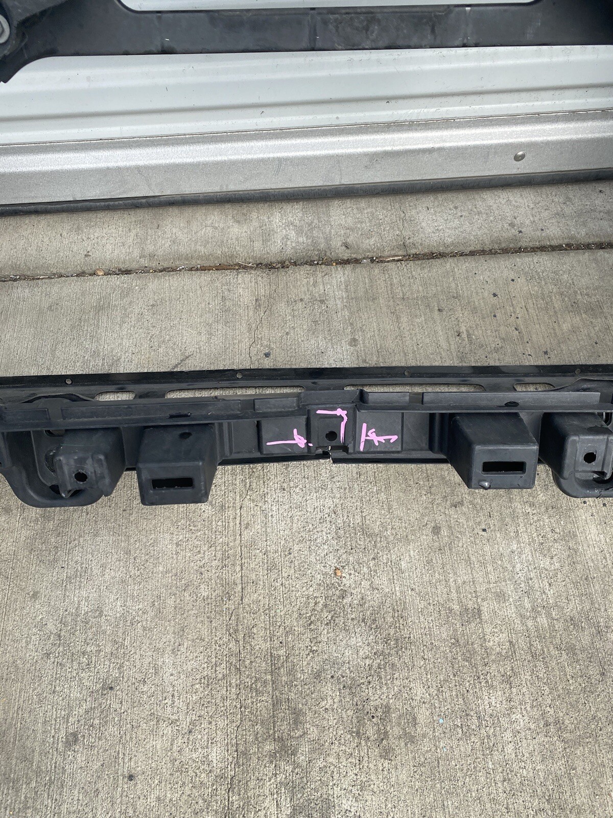 2009 2016 Audi Radiator Support Replacement - wk0tpv0