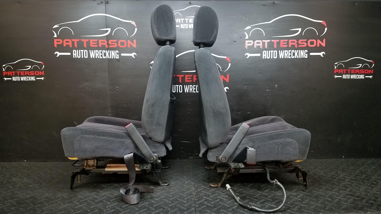 Used 2005 Dodge Ram 1500 Quad Cab Power Front & Center Cloth Seat Dark