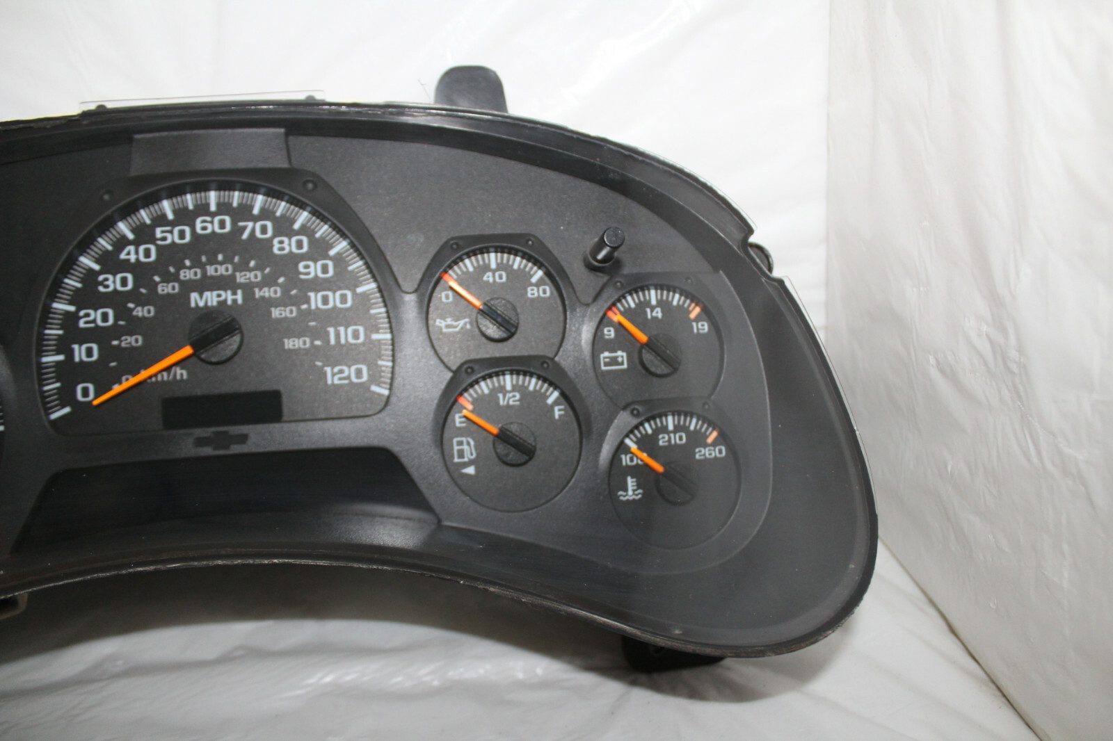 Remanufactured Speedometer Instrument Cluster 20032004 Chevrolet