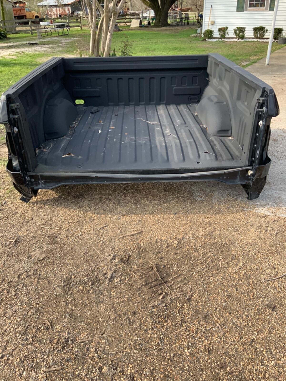 Used Truck Bed For 2016 Ford F150 5.5 Ft for Sale