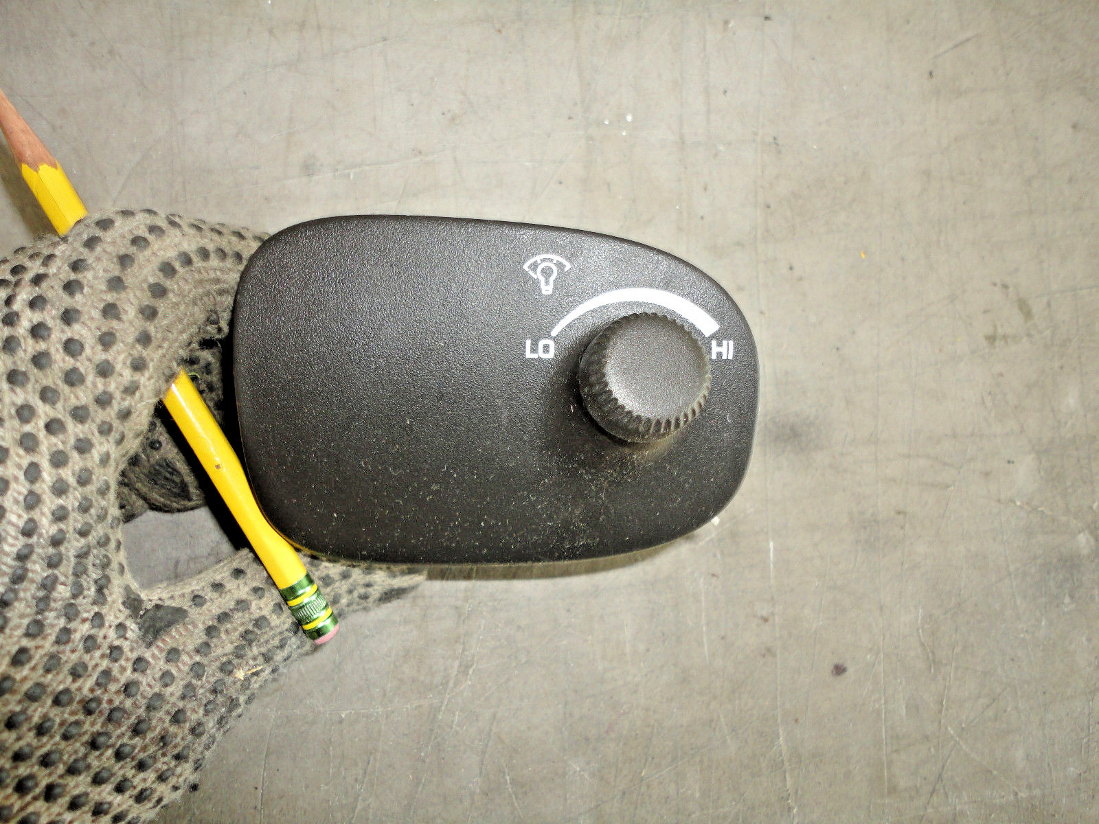 Used Dimmer Switch Dark Grey 0 20012002 Saturn Sl2 for Sale