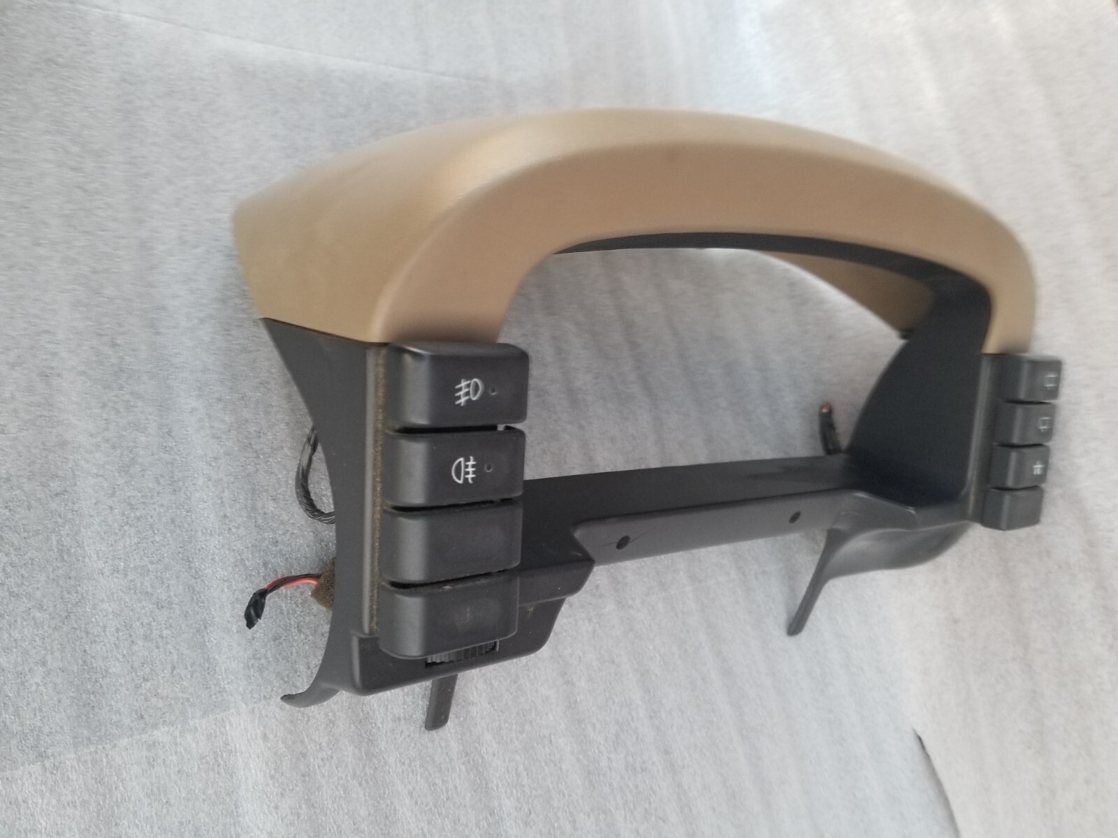 Used 1999 2004 Land Rover Discovery 2 Instrument Cluster Bezel for