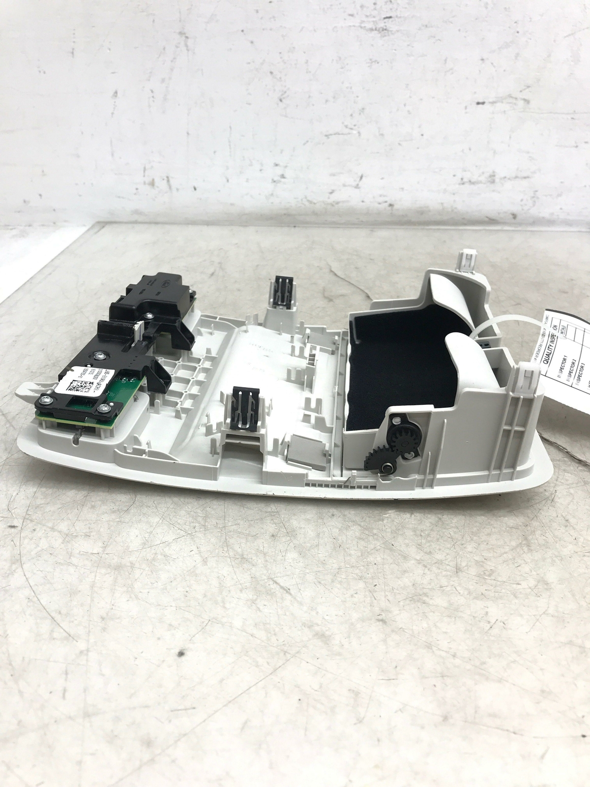 Used 20212022 Ford Bronco Sport Front Overhead Console Dome Light Lj6b