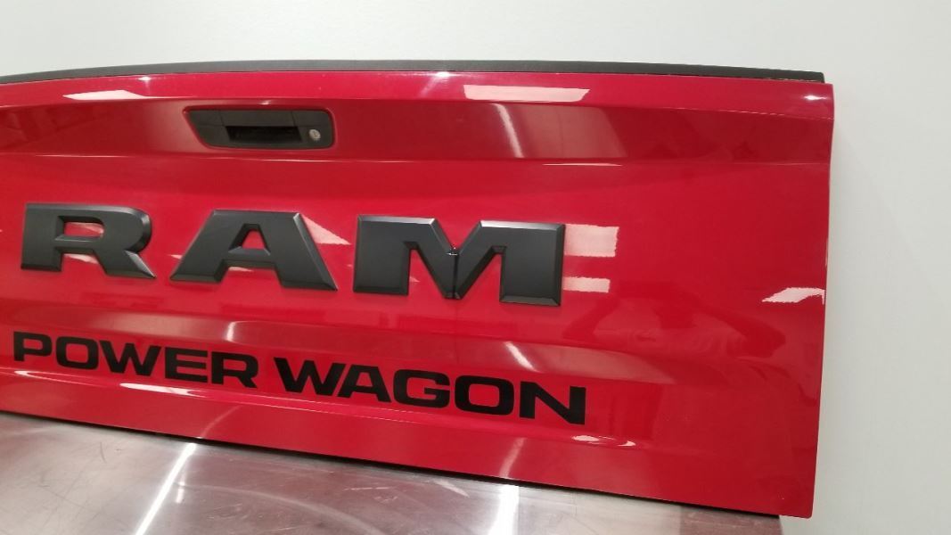 Used 2017 Dodge Ram 2500 Power Wagon Tailgate Assembly Red With Spray