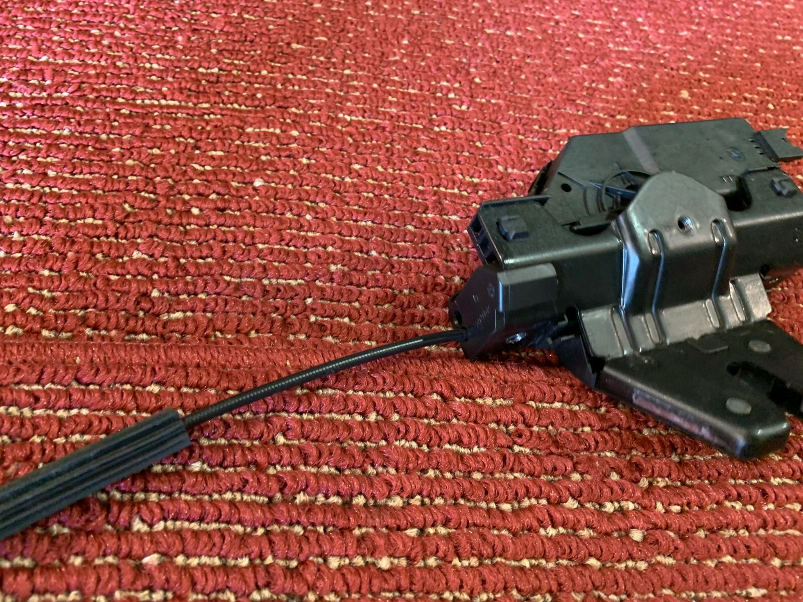 Used BMW E90 E82 E60 E92 E63 REAR TRUNK RELEASE LOCK LATCH MECHANISM OEM 84Ks For Sale on