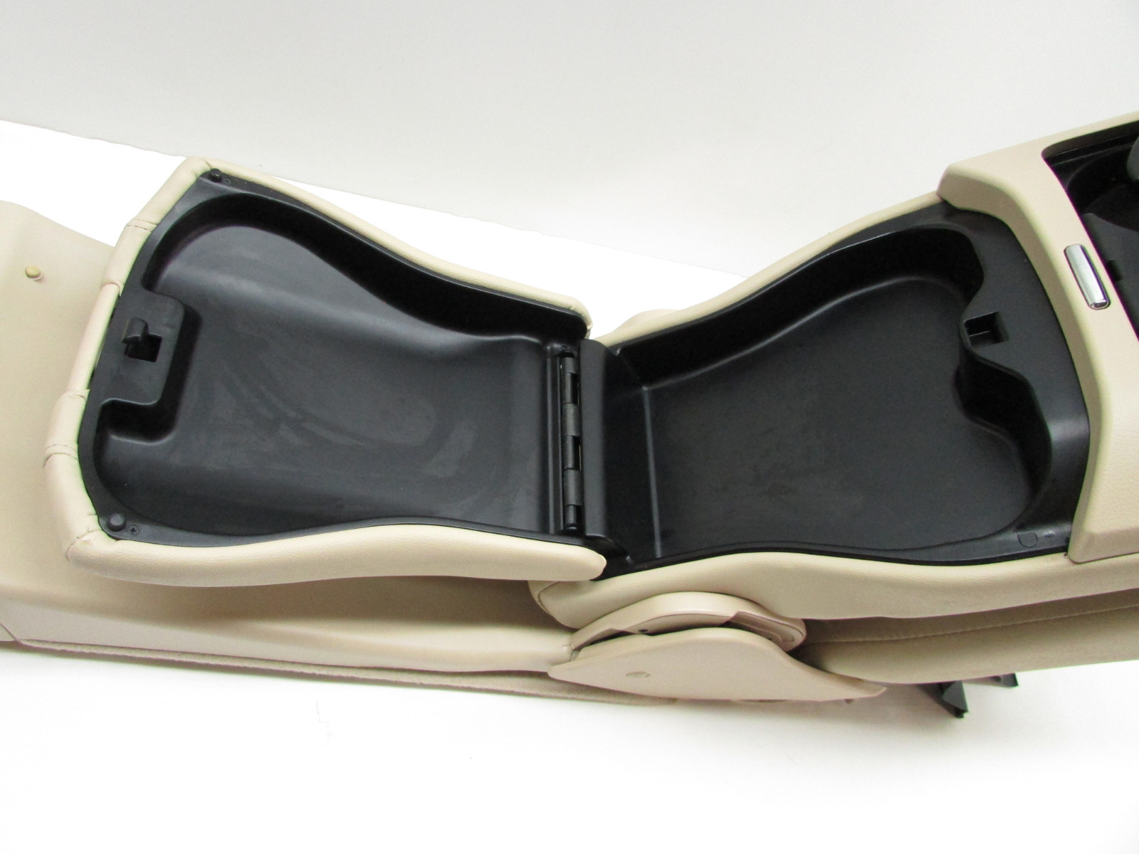 Used 2010 Lexus Rx350 Rear Center Seat Assembly Arm Rest Tan Oem 20072010 for Sale