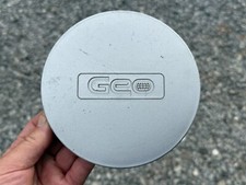 1990-1993 GEO STORM OEM WHEEL CENTER CAP SILVER FINISH 8-94475-490