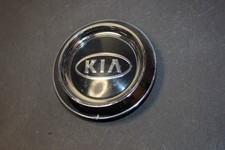 2006 Kia Sorento OEM chrome alloy wheel center cap 52960/3E020