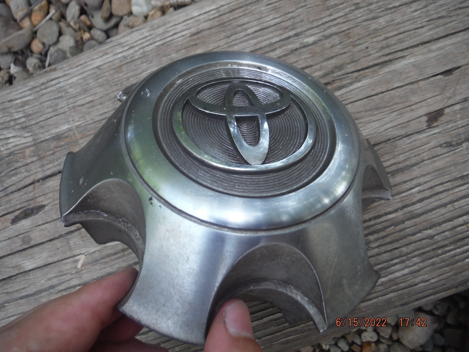 Used 20052012 Toyota Alloy Wheel Center Cap 42603ad070 for Sale 42603AD070