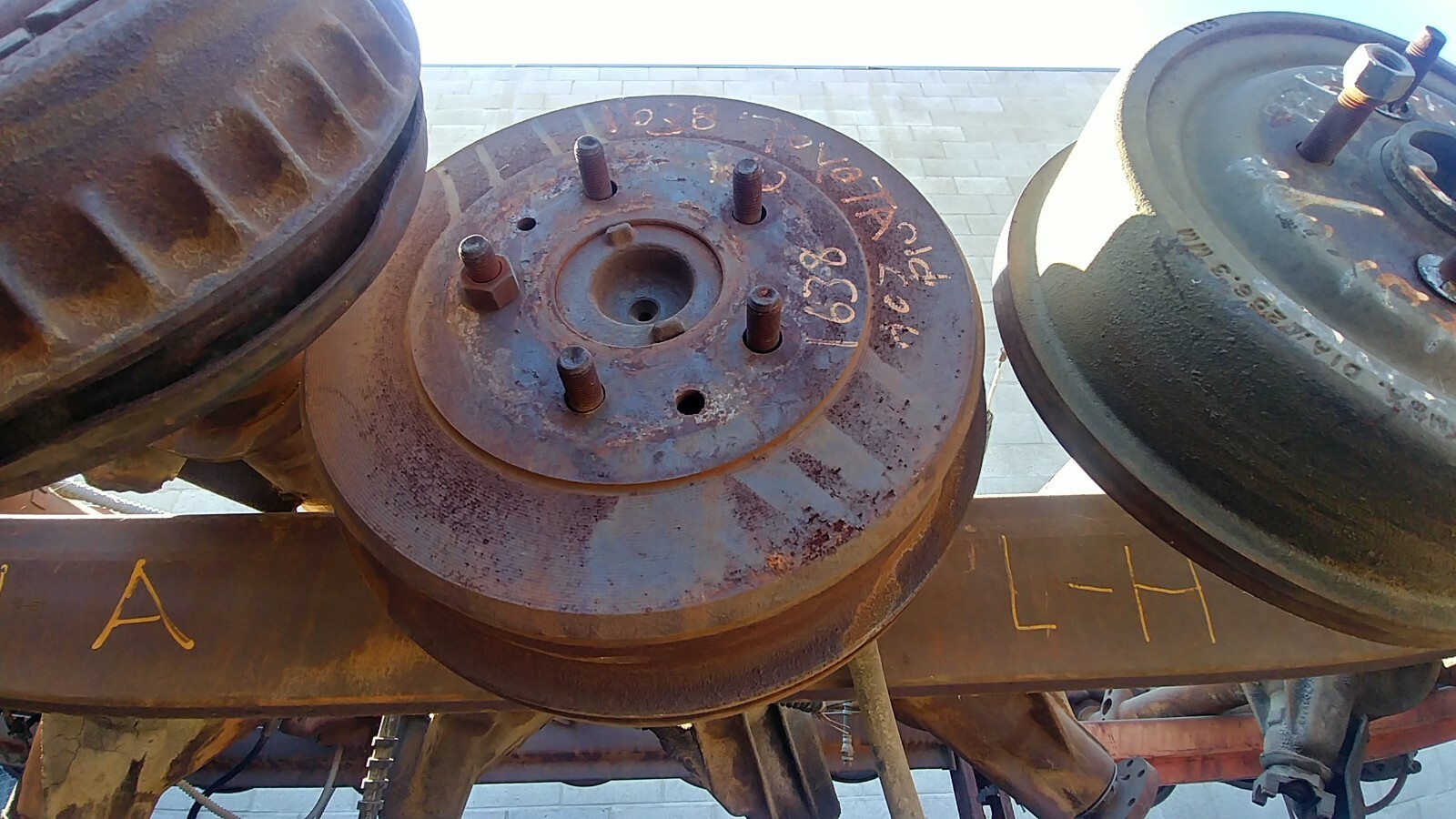 Used 1977 Toyota Pickup Rear Axle Assembly Differential For Sale