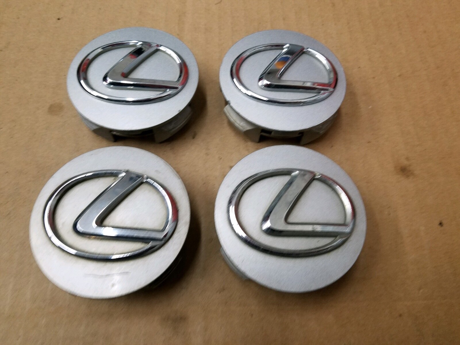 Used Lexus OEM Silver Center Cap Hub Cover For 2006-2008 IS250 IS350 – PC+ABS Plastic