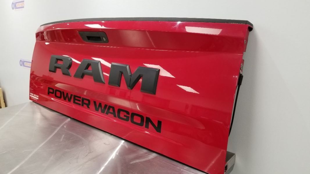 Used 2017 Dodge Ram 2500 Power Wagon Tailgate Assembly Red With Spray