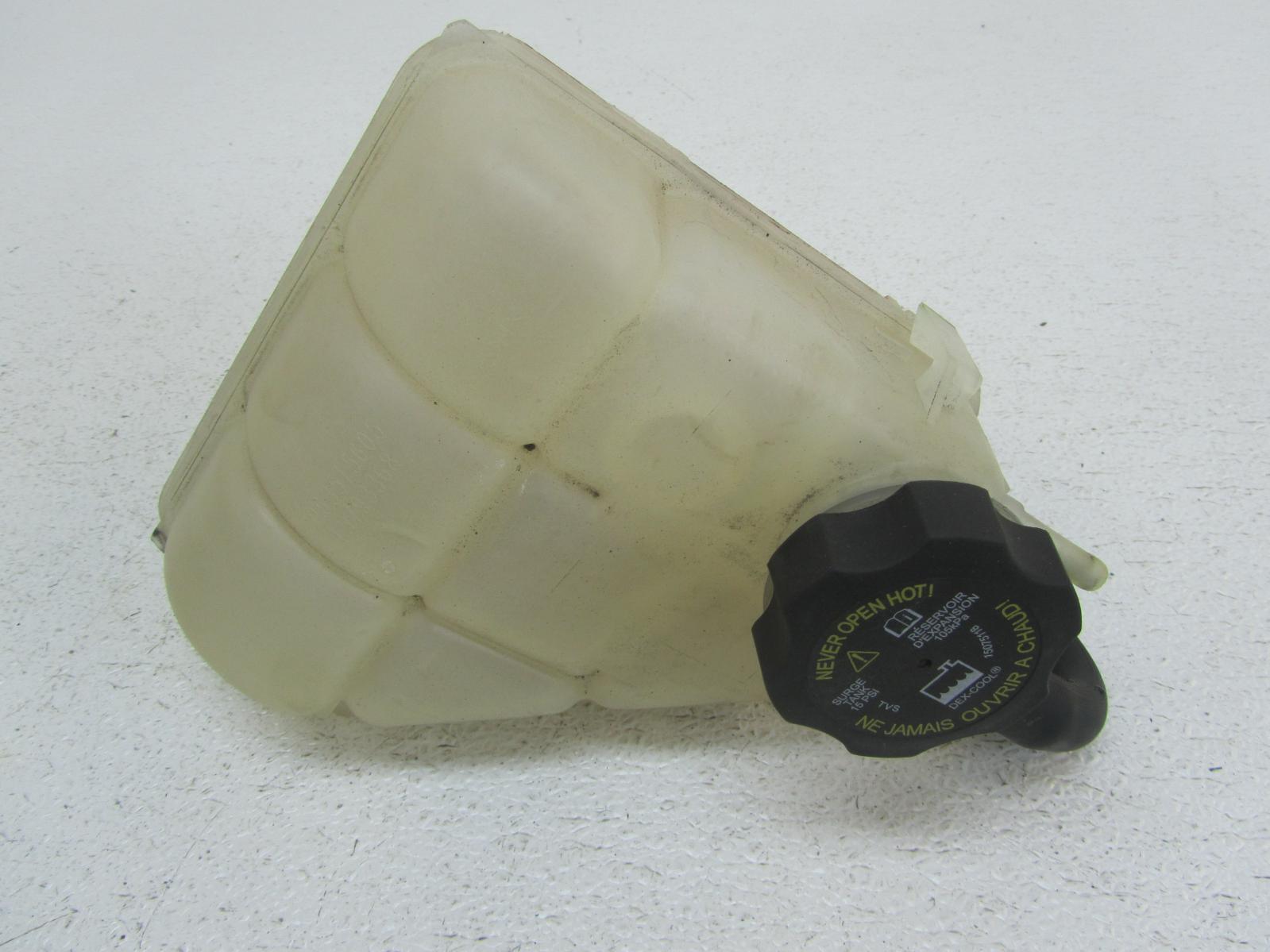 Used 2006 Pontiac G6 Chevy Malibu Radiator Coolant Overflow Bottle