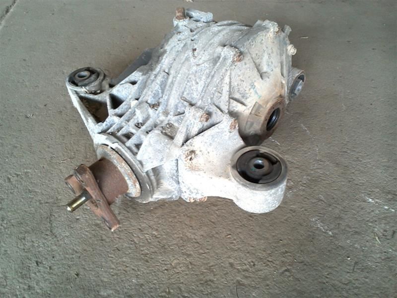 Used 2008-2014 Cadillac Cts Rear Axle Differential Carrier 3.23 Ratio ...