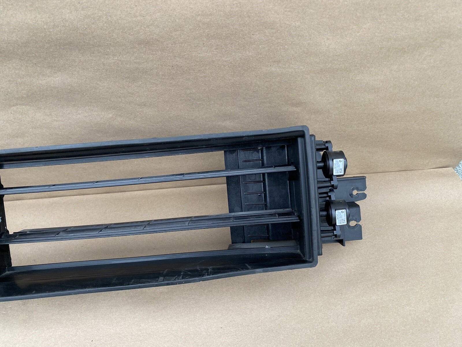 Used 20222023 Kia Sportage Active Air Shutters Upper Flap Duct