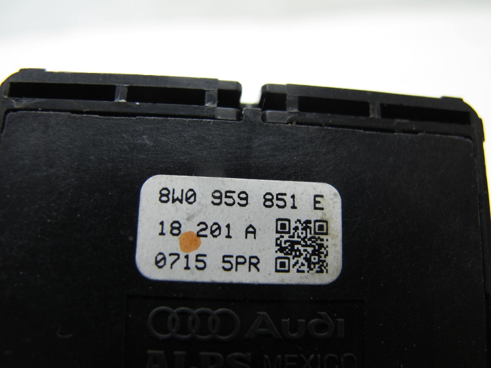 Rampe D'injection 3.0 TDI 059130090CS – VW Audi Seat Skoda – A4 A5 Q5 SQ5
