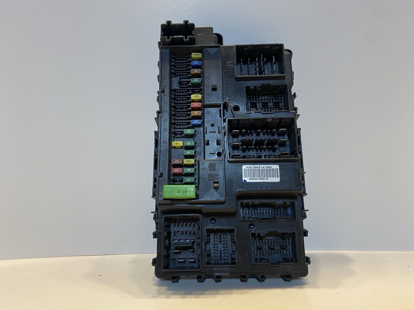 Used Oem Lu5t-15604-kaap 2020 Ford Explorer Body Control Module Bcm ...