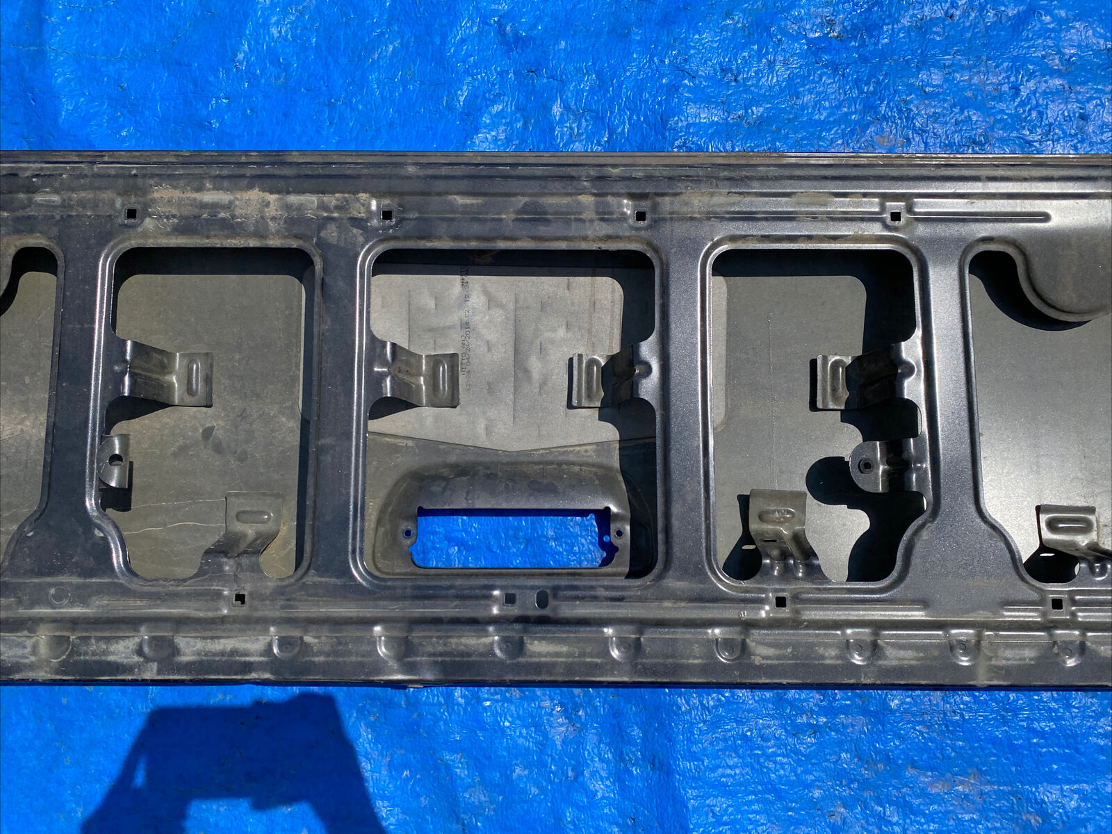 used-2005-2006-2008-2015-toyota-tacoma-tailgate-oem-for-sale-6570104013