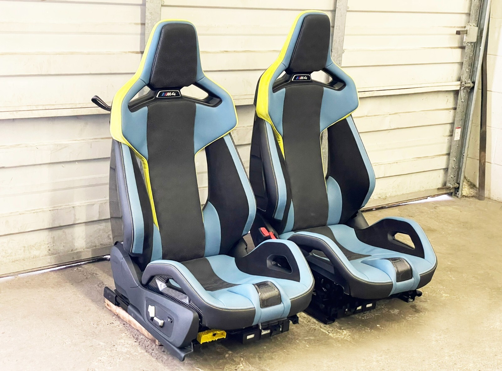 Used 2124 Bmw M4 G82 Carbon Bucket Seats Carbon Fiber Seats Pair 4k