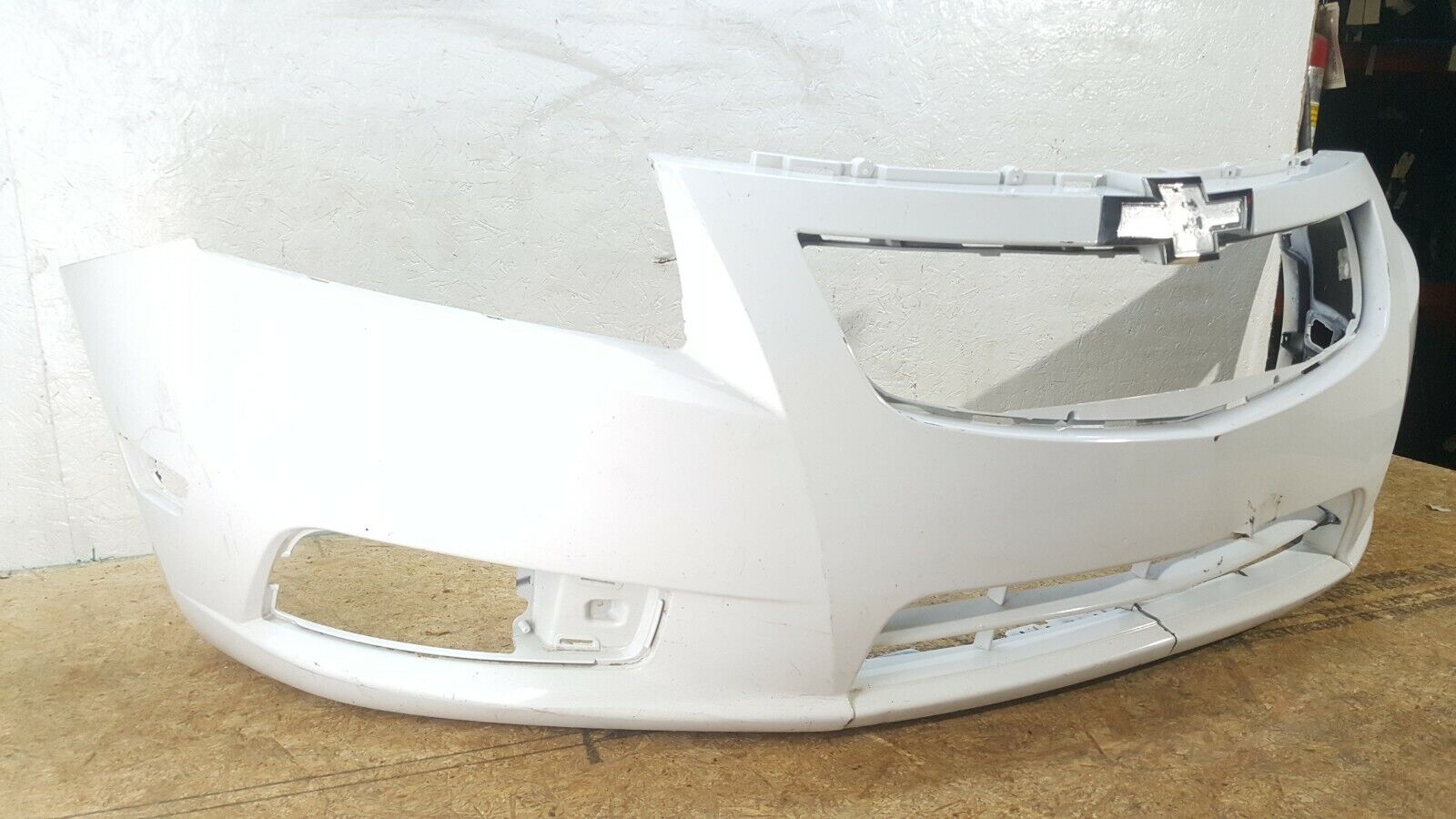 Used Chevrolet Cruze Front Bumper Cover Oem White For Sale