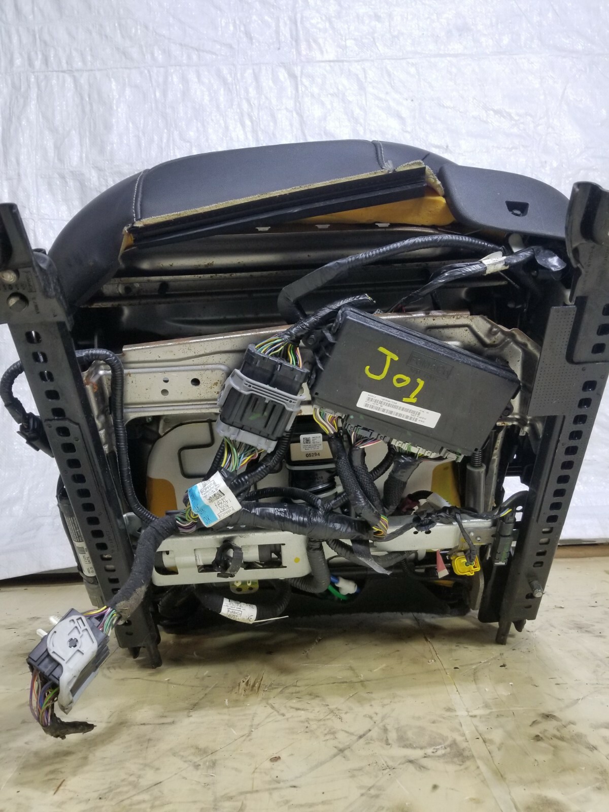 Used 20102012 Ford Taurus Driver Seat Leather Black Oem for Sale