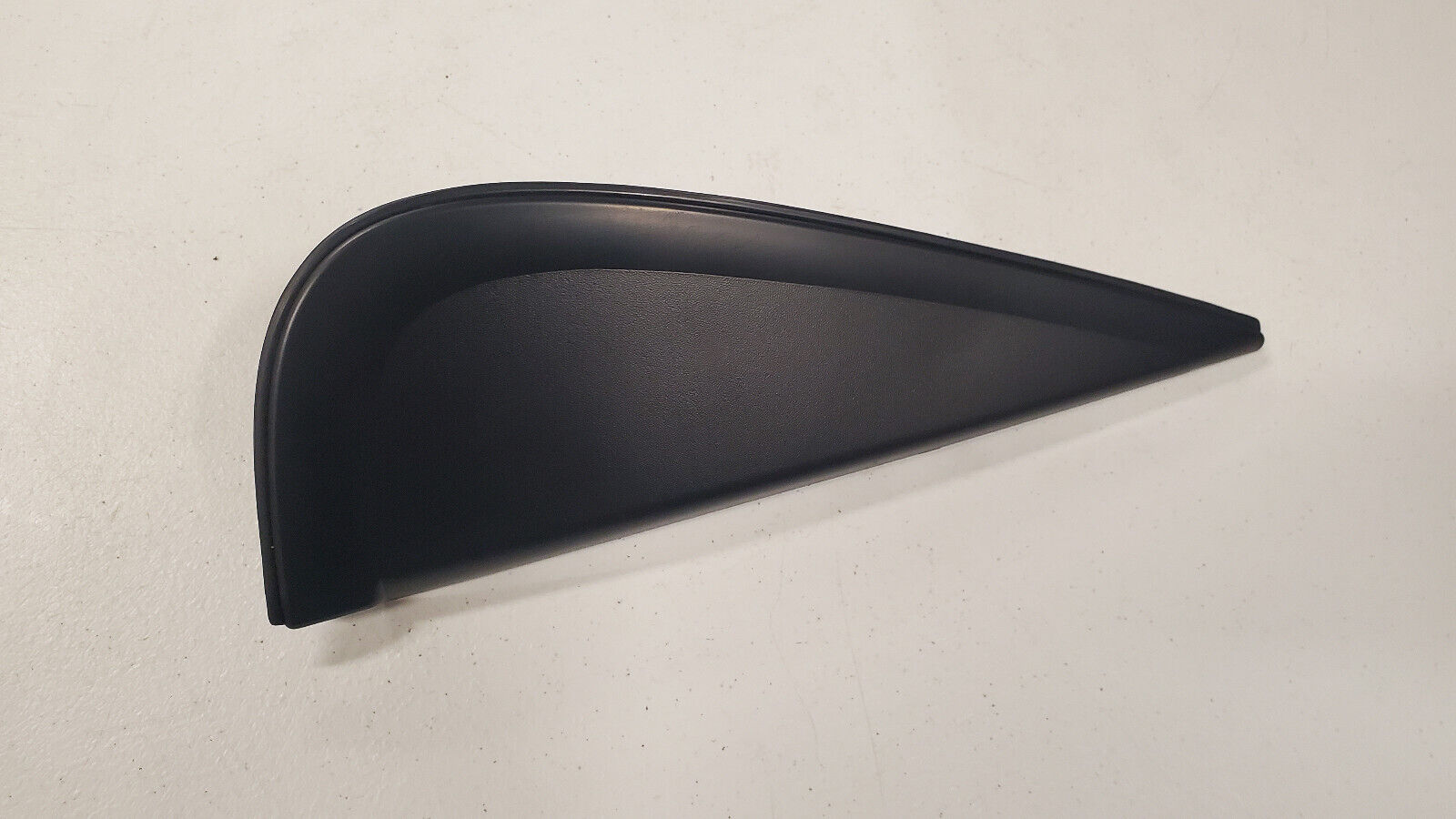 Used 01-05 Mazda Tribute Rear Rh Passenger Side Door Outer Panel Trim ...