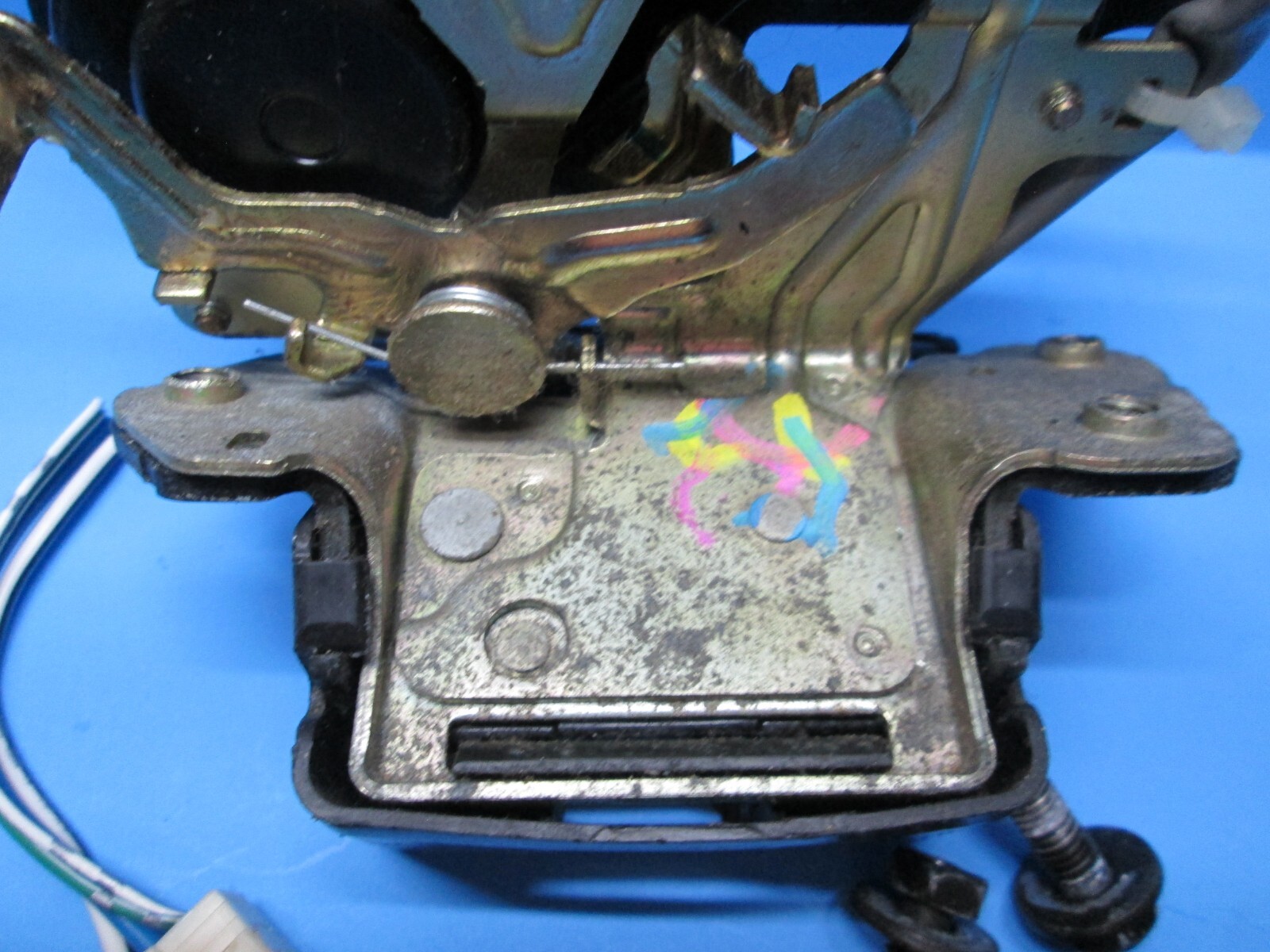 Used 0310 Toyota Sienna Manual Liftgate Latch Assembly Lock Actuator