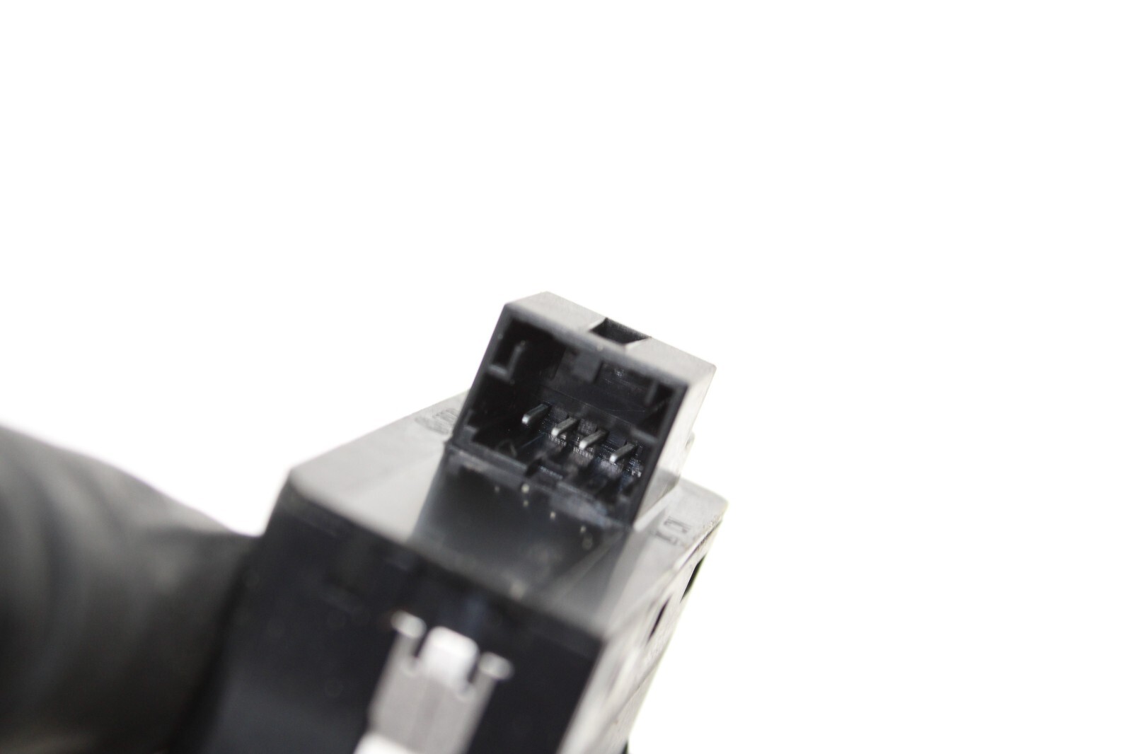 Used Audi Q5 Tailgate Liftgate Back Door Release Open Opener Switch Oem