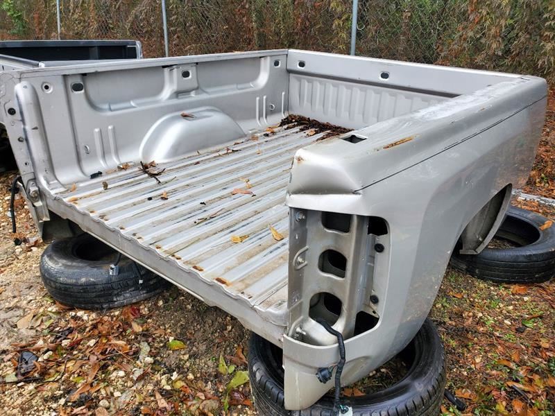 Used Truck Bed 6'6'' No Rust! Damage See Pictures Oem 2008 2013