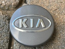 KIA OEM WHEEL CENTER CAP 52960-2F000/100 DARK GRAY CHROME LOGO