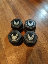1992 10024896 CENTER CAP black w/Silver bird Pontiac Firebird Trans AM SE GM