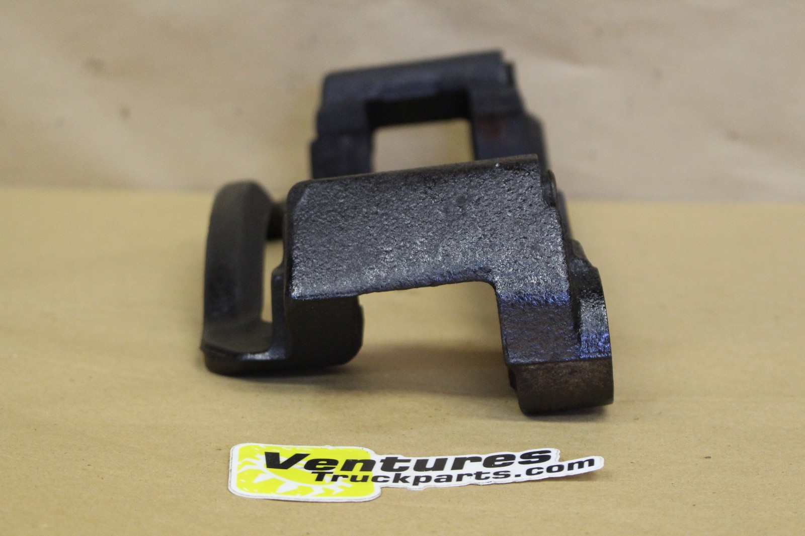 Remanufactured Brake Caliper Bracket Ford F250 F350 Excursion Dana 1950