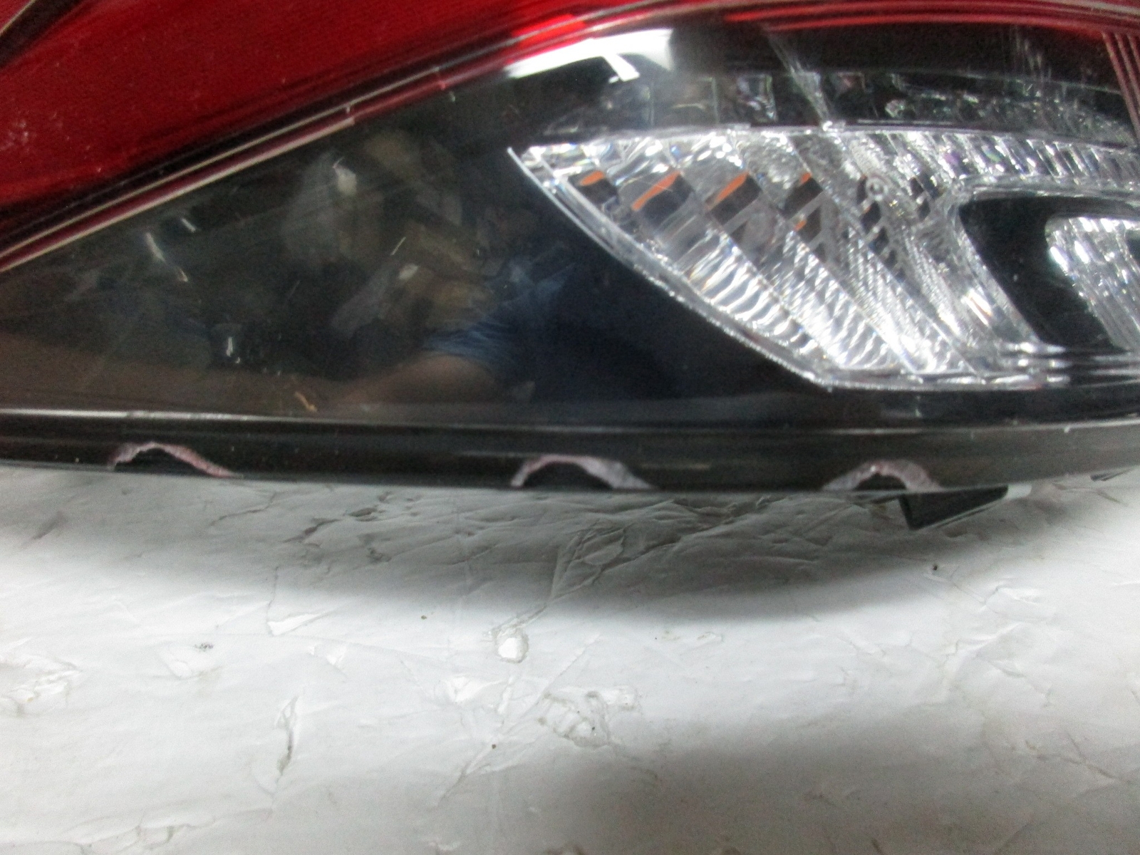 Left Outer Tail Light Replacement Driver Side Outer - Halogen, DOT/SAE, With Bulbs Tail Light For 2010-2012 Lexus Rx350 - Foto 2
