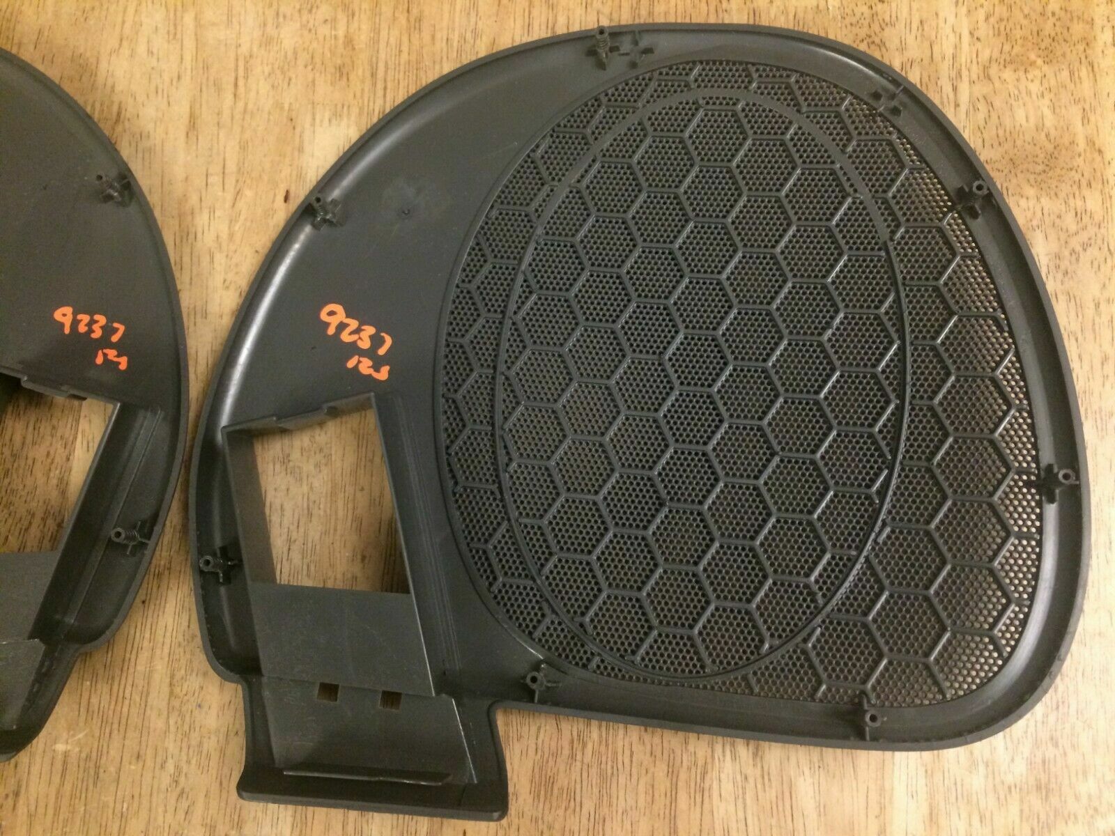 Used 19972004 Buick Regal & 9705 Century Rear Upper Deck Speaker