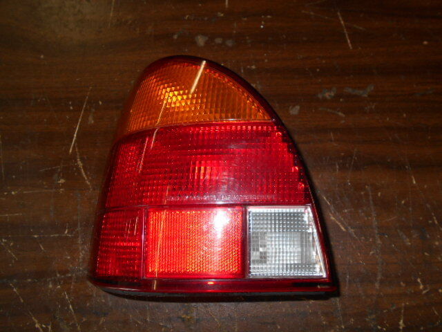 Used 0 - 2002 Saturn S-series Sw1 Sw2 Left Tail Light Assembly for Sale ...