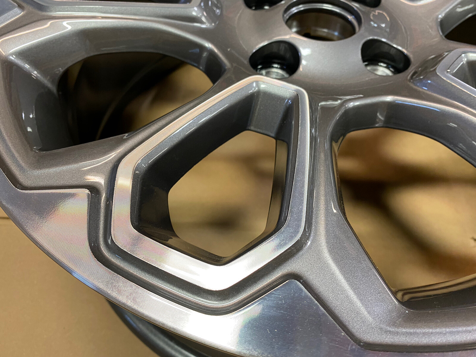 2017-Ford EcoSport- Platinum Edition - 17-Inch-wheels (1) - Thrust Zone