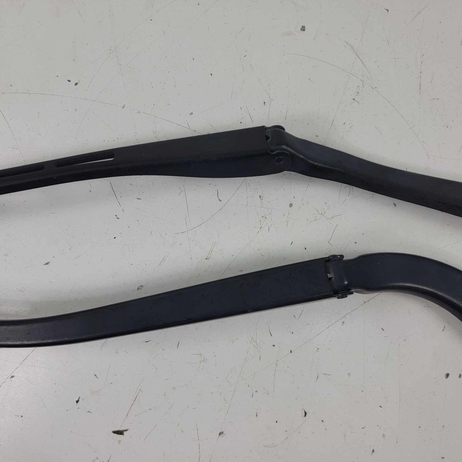 Used 08-13 Bmw E90 E92 E93 M3 Oem Windshield Wiper Arms Arm Set for Sale