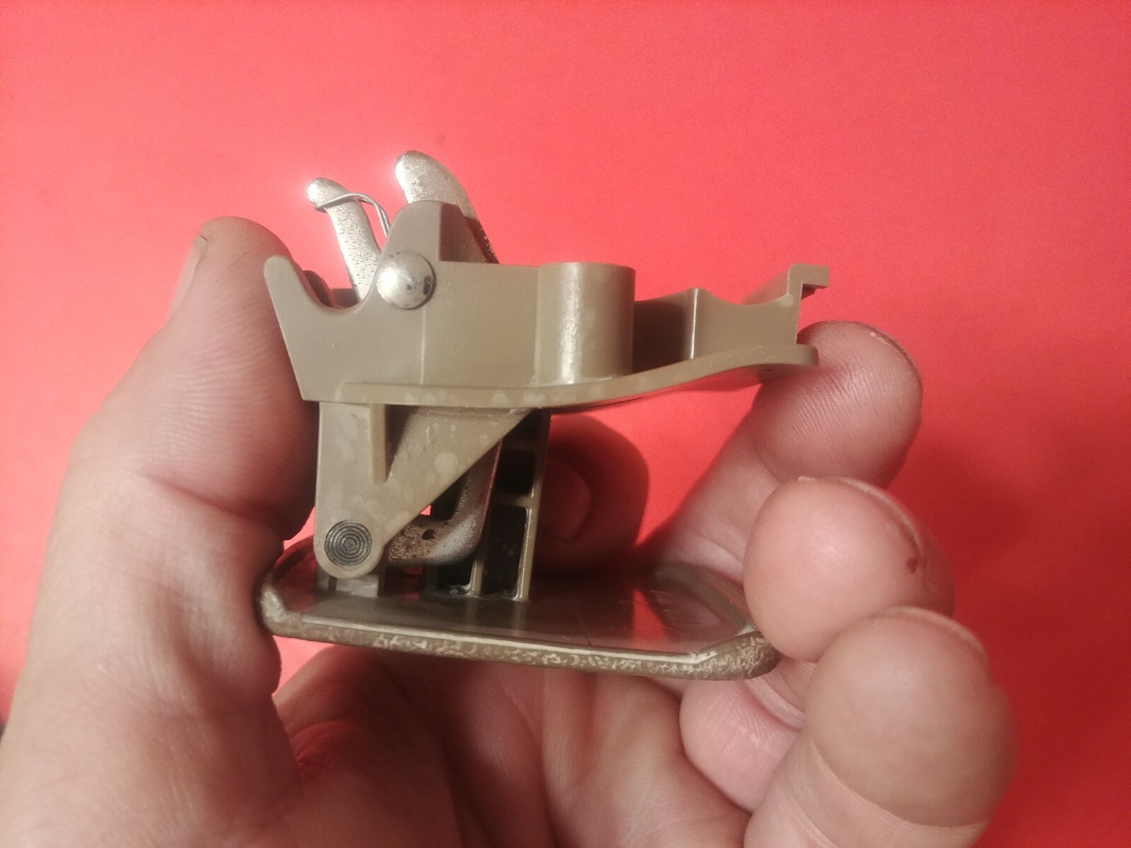 Used Oem 9708 Montana Venture Uplander Relay Terraza Glovebox Latch