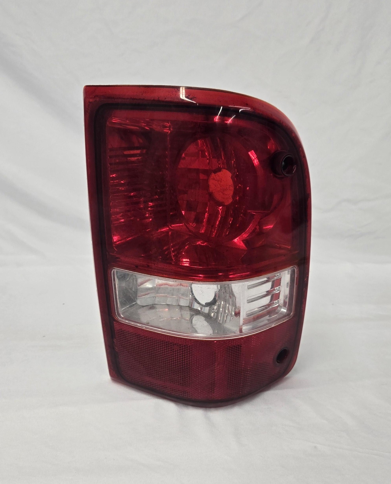 thumbnail image 2 of Right Passenger Side Park Light For 2006-2011 Ford Ranger | DEPO Replacement Signal Lamp 2 of 3