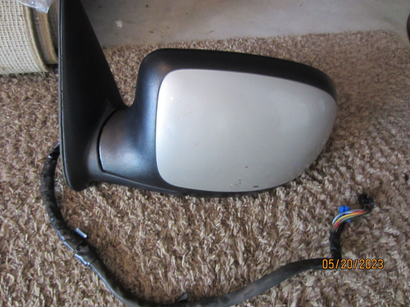 Used 2005 Chevy Suburban 2500 Power Driver Side Mirror- Silver 15124857 