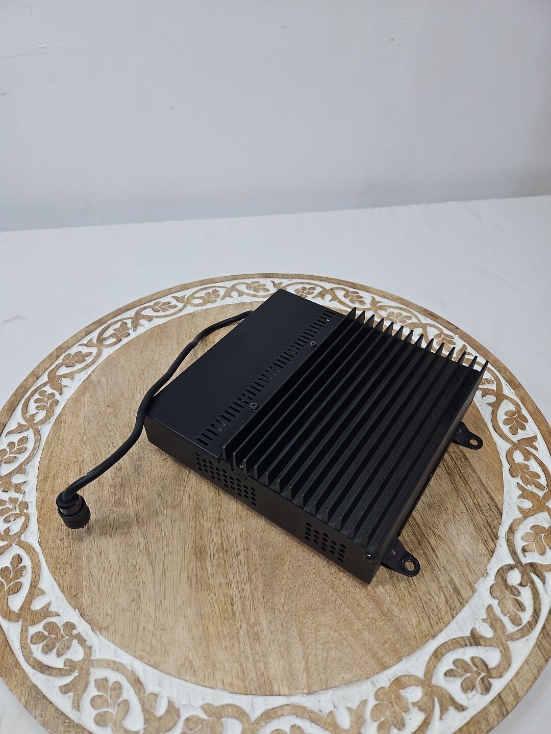 Used 0005 Jaguar X100 Xk8 Xkr X308 Xj8 Xjr Radio Audio Amplifier Amp