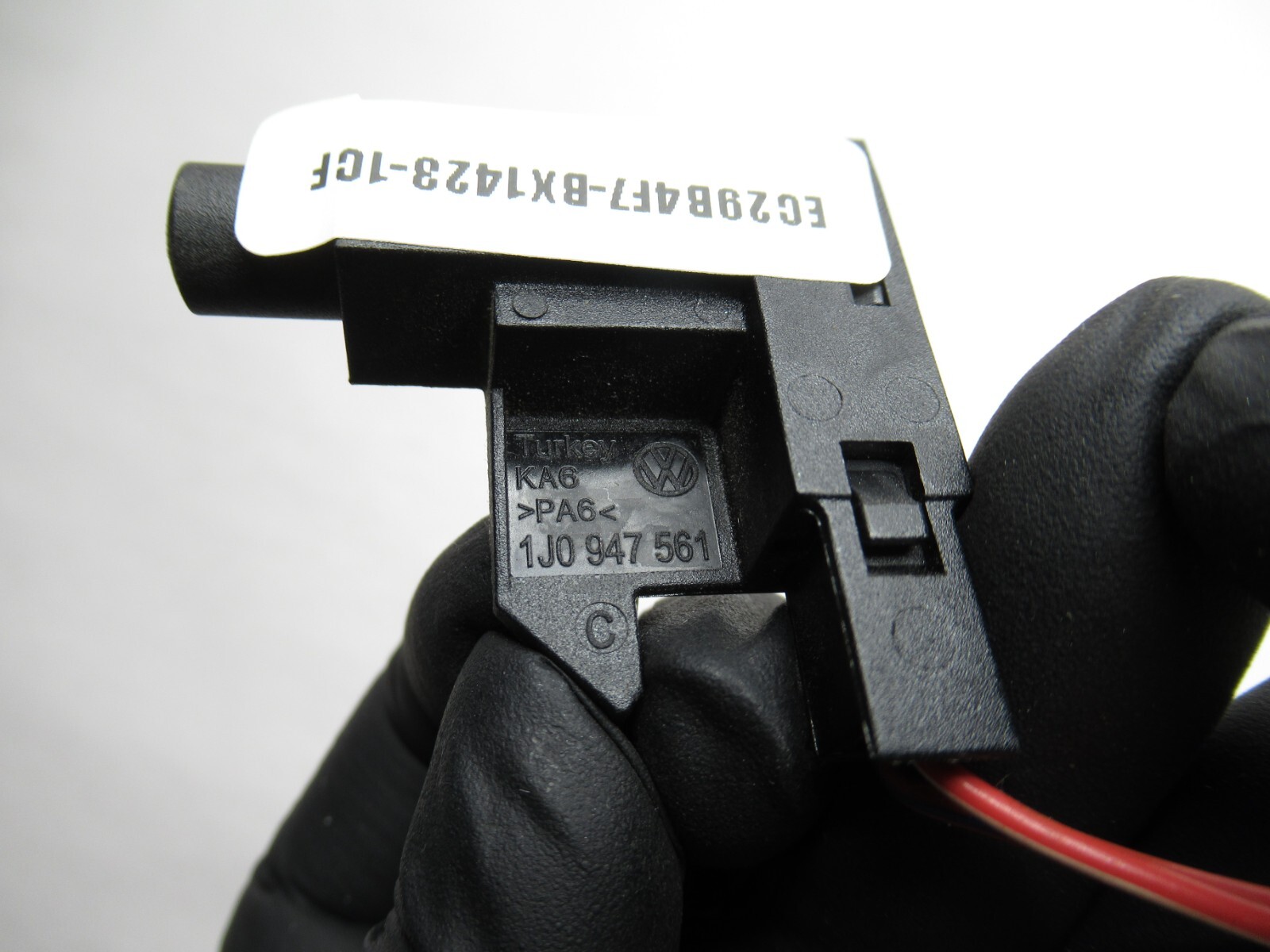 Used 1215 Vw Passat Parking Brake Switch Sensor 1j0947561 Oem & Cflo