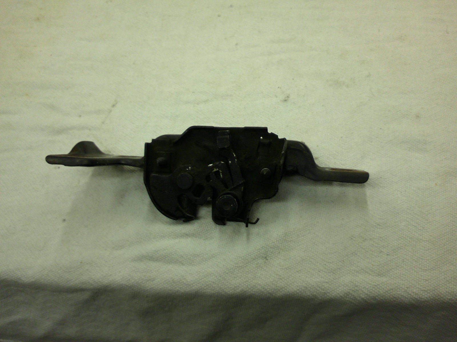 OER Black Wiper Arm – Right Hand, Front – 1978-1987 Regal, Monte Carlo, EL Camino, Grand Prix