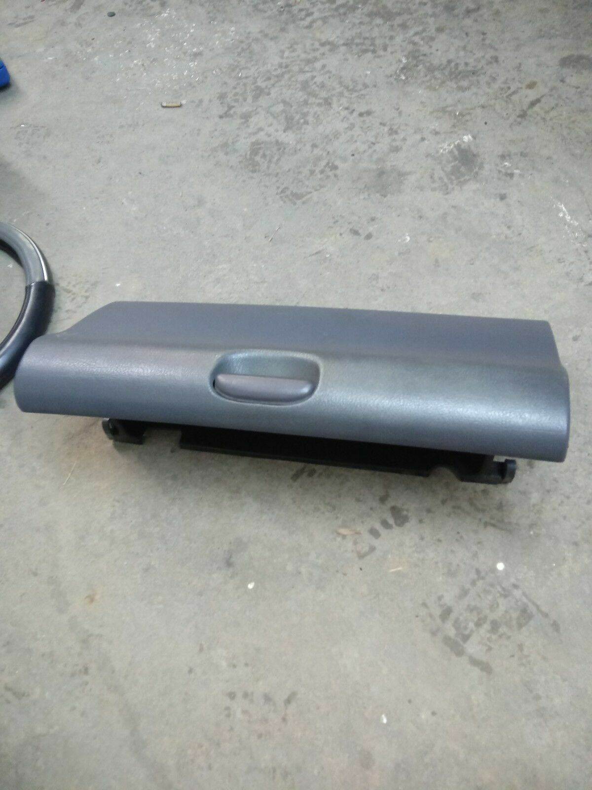 Used 19982001 Dodge Ram Glove Box 9801 Ram Glovebox 1500 2500 3500