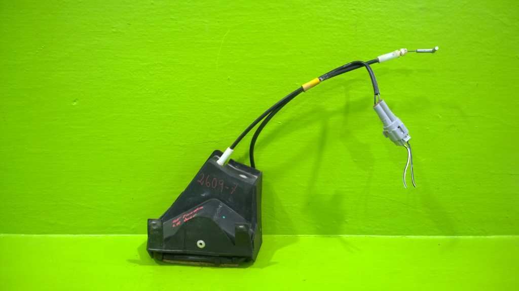 Dasbecan Front Left Power Door Lock Actuator Assembly Motor Compatible with Hummer H2 2003-2007 Driver Side Door Latch 15816392 Dasbecan Front Left Power Door Lock Actuator Assembly Motor Compatible with Hummer H2 2003-2007 Driver Side Door Latch 15816392