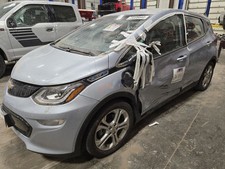 2017 2021 - CHEVROLET BOLT Passenger side Front Strut E837770