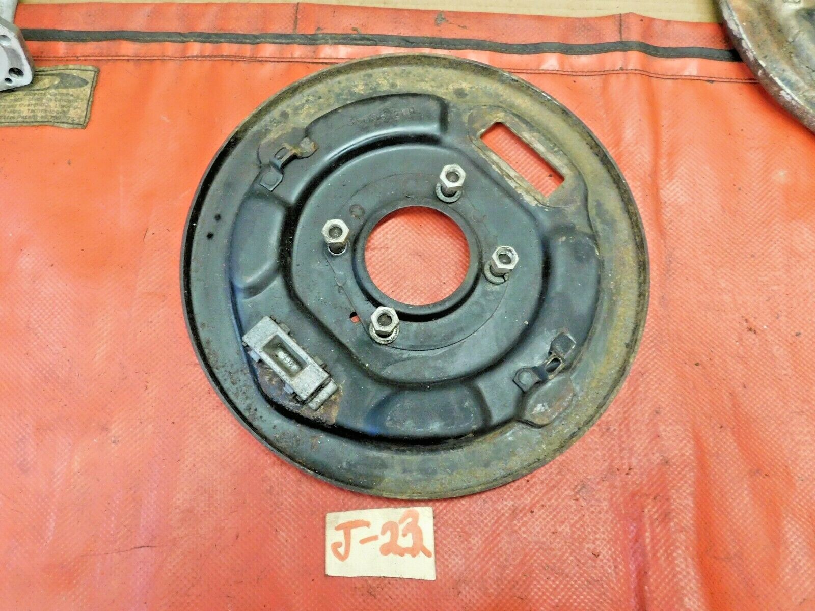 Used Mga Rear Brake Backing Plate & Abutment, Right Side, 35006/2rh