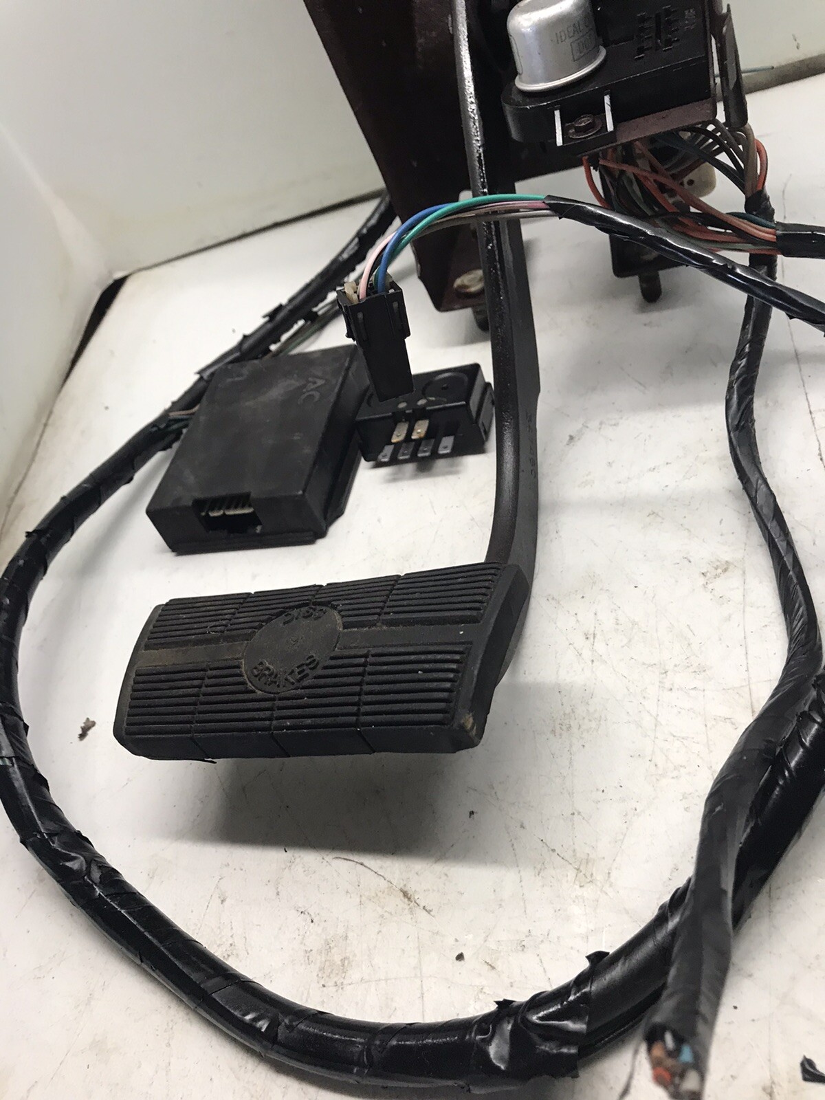 Used 1981 1987 Chevy Gmc Truck C10 C20 K10 K20 Automatic Brake Pedal