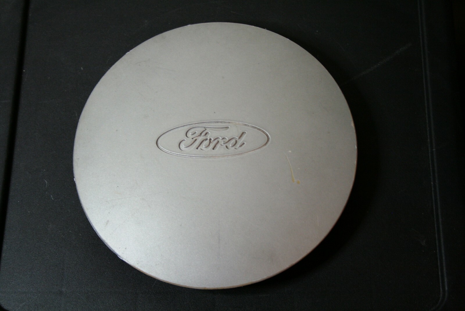 Used 19931997 Ford Taurus Wheel Center Cap Hubcap F6dc1141ab Silver