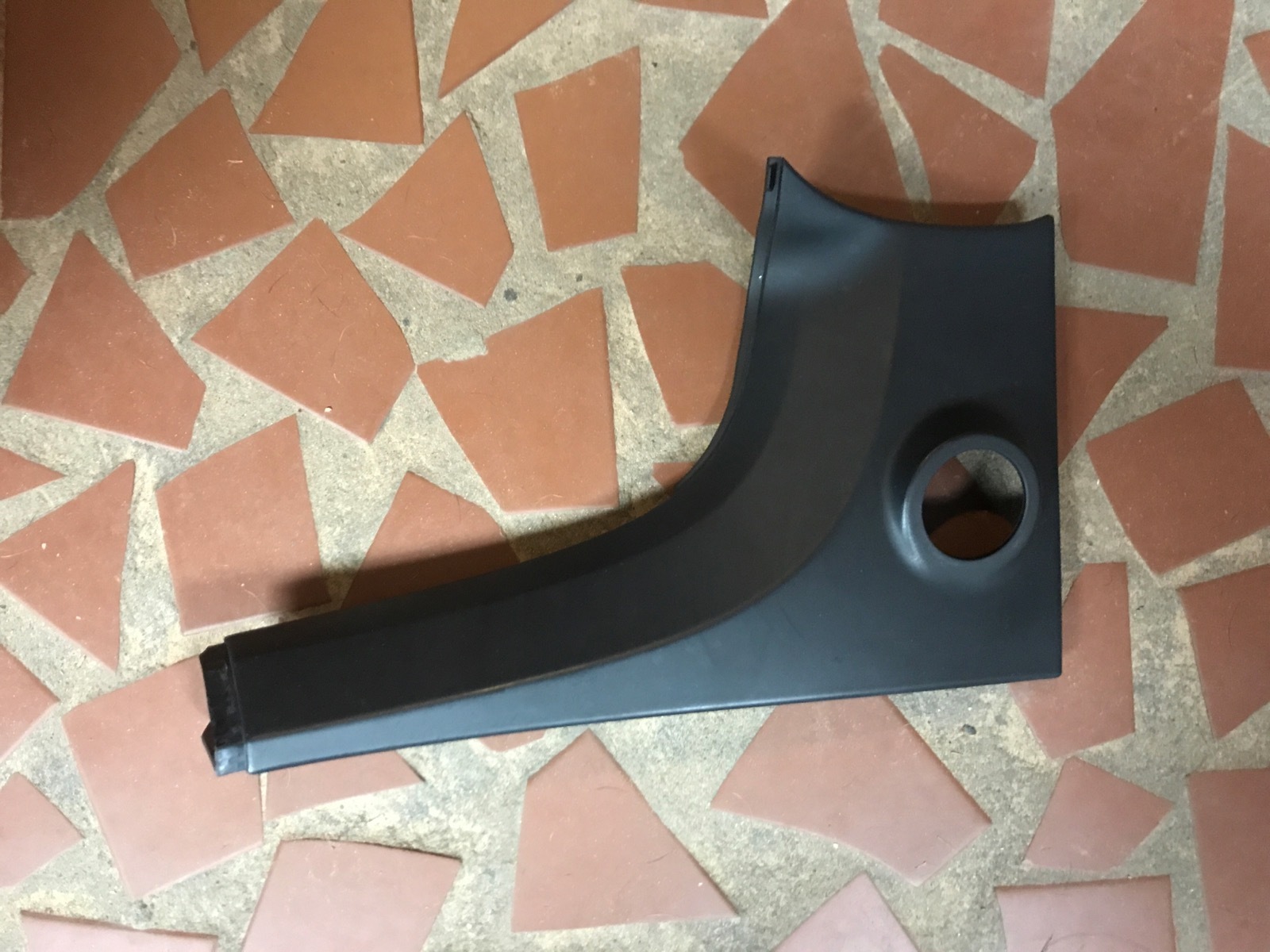 Used 0408 Chrysler Pacifica Dash Trim Ignition Switch Cover for Sale